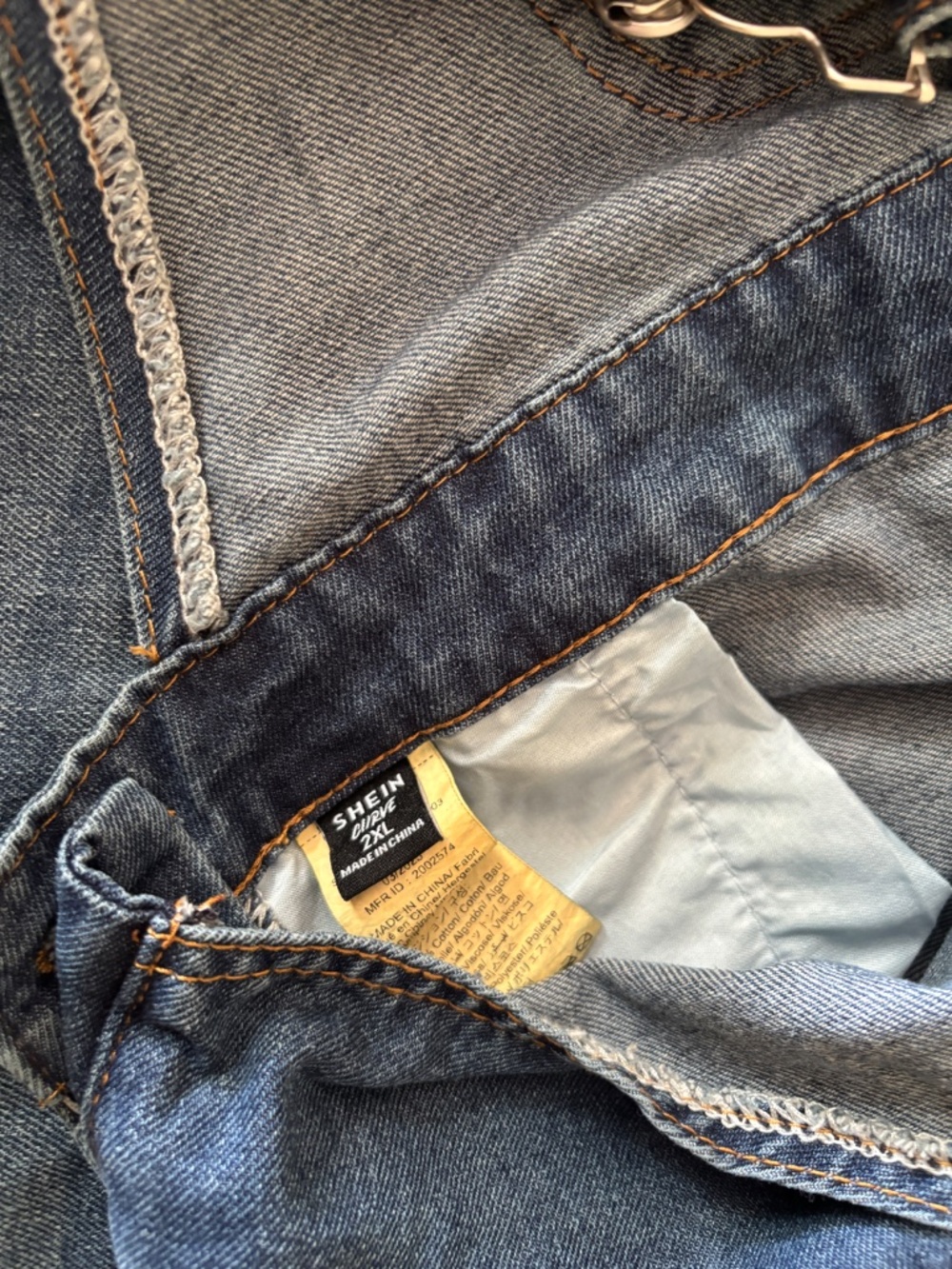SHEIN ICON Plus Size Denim Bib Overalls - Picture 3 of 6